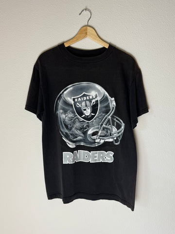 Vintage Y2K 2000s Oakland Raiders Helmet Graphic T Shirt NFL Football Medium