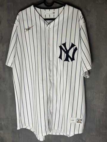 New York Yankees Babe Ruth Nike Cooperstown edition White pinstripe Jersey Large